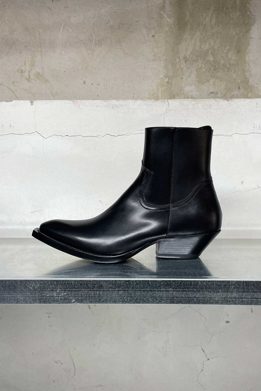 4961 R13 Montana Inferno Ankle Western Boot Ready To Wear